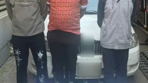 القبض على عصابة الشرطة المزيفة للنصب علي المواطنين بالطريق الدائري