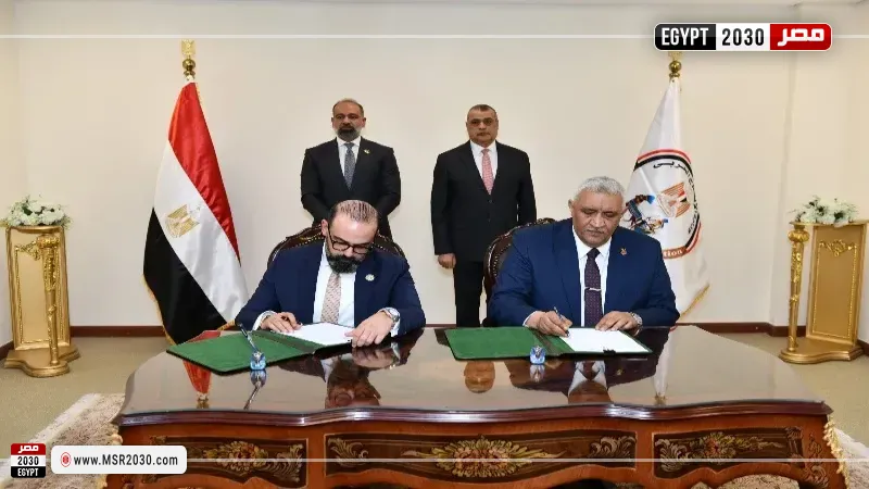 توقيع عقود للتعاون المشترك في المجال العسكري