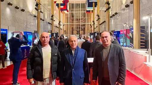 حسام وإبراهيم حسن رفقة الدرندلي في حفل الاستقبال لمنتخبات كأس العالم بمجمع كينيدي للفنون