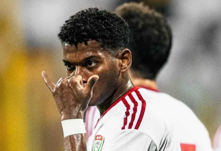 لاعب منتخب الإمارات: «مواجهة مصر صعبة.. ومجموعة كأس العرب لا تعرف المستحيل»