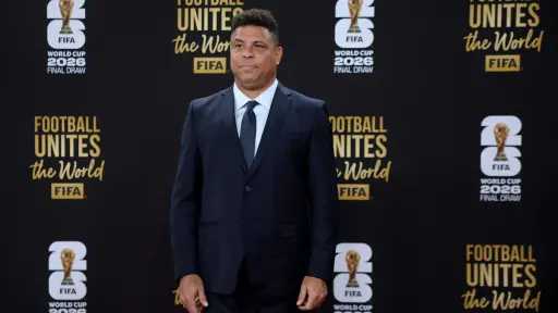 أسطورة البرازيل يراهن على أنشيلوتي للفوز بـ كأس العالم 2026