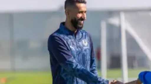 بعد 388 يومًا من الغياب.. سلمان الفرج يعود رسميًا لتدريبات نيوم ويمنح جماهير الفريق دفعة قوية