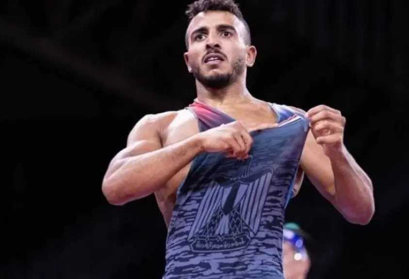 مكالمة فيديو بين وزير الرياضة والبطل الأولمبي «كيشو» لإنهاء أزمته وضمان تمثيل مصر بشرف