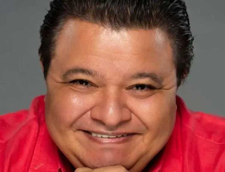 خالد جلال يشيد بفيلم «الست»