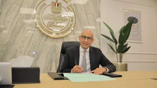 وزير التعليم: 90% من طلاب المرحلة الأولى التحقوا... وزير التعليم: 90% من طلاب المرحلة الأولى التحقوا بنظام البكالوريا هذا العام