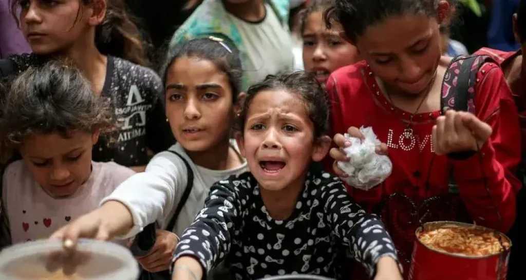 تهديدات لصانعة محتوى شهيرة لمناصرتها أطفال غزة.. ما القصة؟