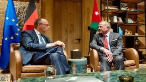 ملك الأردن والمستشار الألماني يبحثان الشراكة والتطورات الإقليمية
