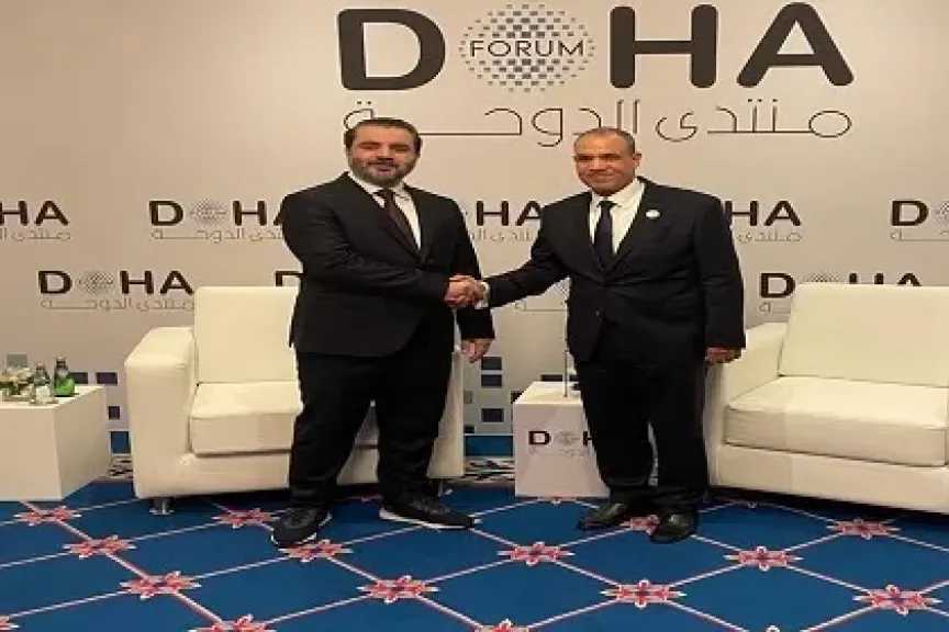 وزير الخارجية يلتقي نظيره السوري على هامش أعمال منتدى الدوحة