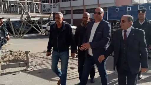 محافظ بورسعيد يتابع ميدانيًا بدء أعمال التطوير بشارعي... محافظ بورسعيد يتابع ميدانيًا بدء أعمال التطوير بشارعي الحميدي والتجاري بحي العرب والمناخ