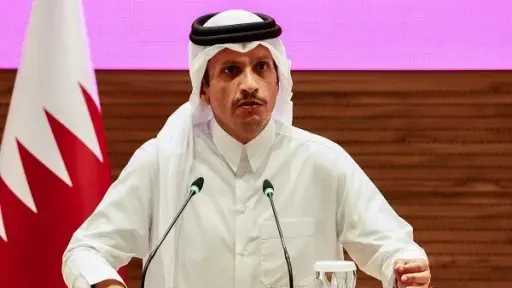 رئيس وزراء قطر ينفي تمويل حماس ويؤكد أن... رئيس وزراء قطر ينفي تمويل حماس ويؤكد أن الدعم يقتصر على السكان في غزة