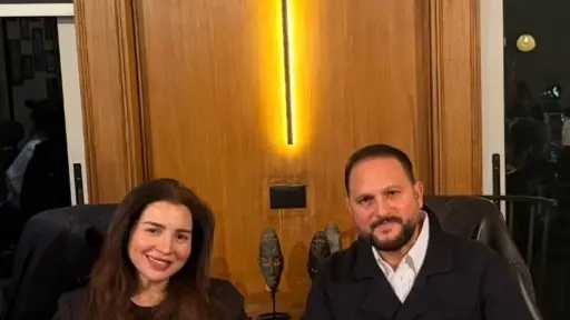 عودة عماد زيادة تهز دراما رمضان.. اجتماع سري... عودة عماد زيادة تهز دراما رمضان.. اجتماع سري مع مي عز الدين في «قبل وبعد»