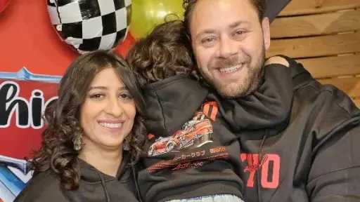 احتفال محمد علي رزق بعيد ميلاد نجله ويكشف... احتفال محمد علي رزق بعيد ميلاد نجله ويكشف عن تفاصيل فيلمه الجديد