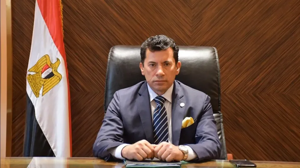 أشرف صبحي