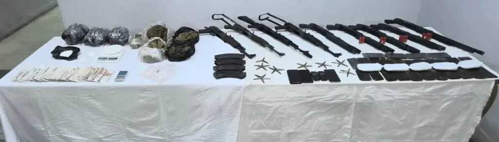 الداخلية تضبط 35 قضية مخدرات و200 قطعة سلاح خلال 24 ساعة