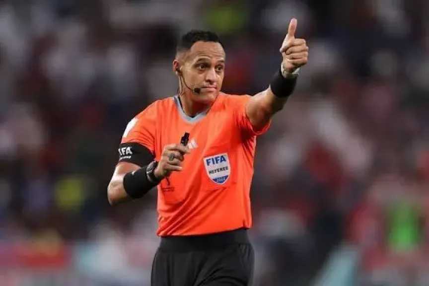 طاقم تحكيم أمريكي لمباراة مصر والأردن في كأس العرب 2025