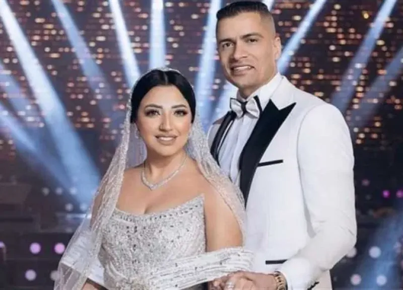 حسن شاكوش وطليقته ريم طارق 
