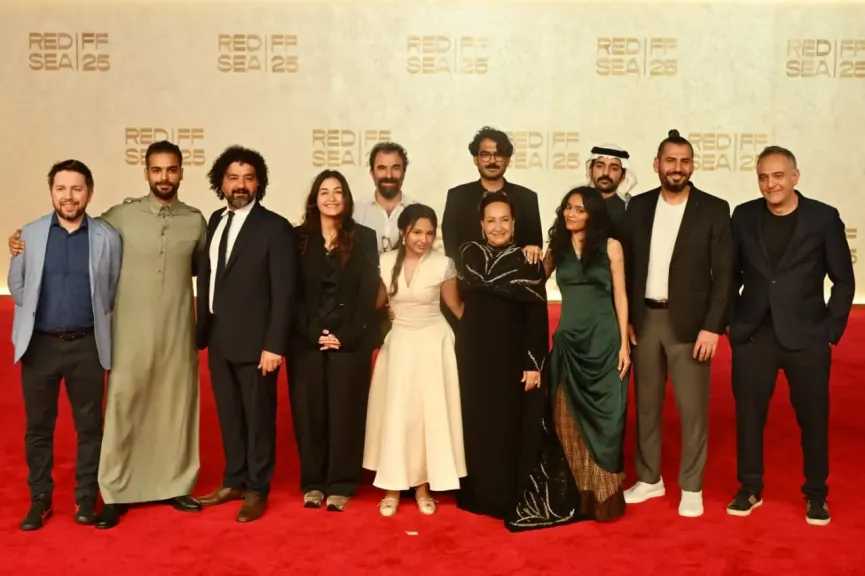 ”هجرة”.. تحية ممتنة لنساء السعودية واحتفاء جماهيري لافت في عرضه الأول بالبحر الأحمر