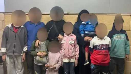 ضبط شبكة تستغل الأطفال في استجداء المارة بالجيزة ضبط شبكة تستغل الأطفال في استجداء المارة بالجيزة