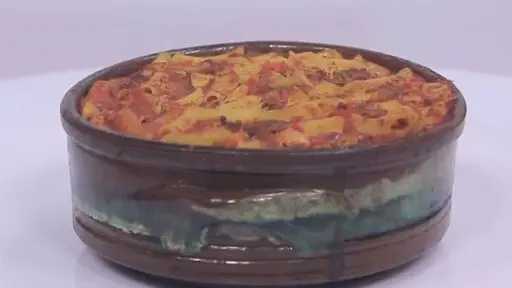 طريقة عمل طاجن مكرونة بالفراخ طريقة عمل طاجن مكرونة بالفراخ