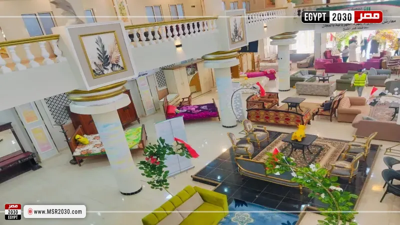 معرض أثاث مجاني للأسر الأولى 