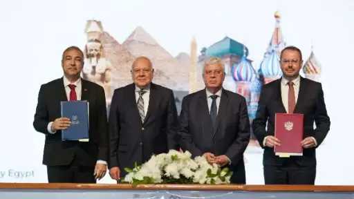 مصر وروسيا توقعان عددًا من الاتفاقات لتوسيع الشراكة العلمية والأكاديمية بين البلدين