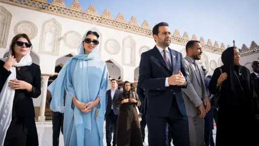 أعضاء لجنة تحكيم جائزة زايد للأخوة الإنسانية يزورون الجامع الأزهر