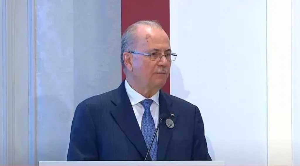 رئيس الوزراء الفلسطيني يؤكد ضرورة الانتقال للمرحلة الثانية من خطة وقف الحرب في غزة