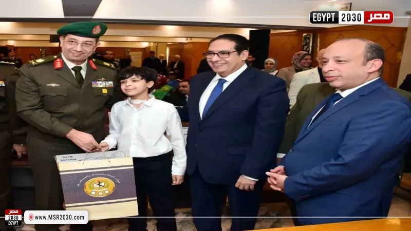 قوات الدفاع الشعبى والعسكرى تنظم زيارة لعدد من الطلاب لمستشفى أبو الريش للأطفال