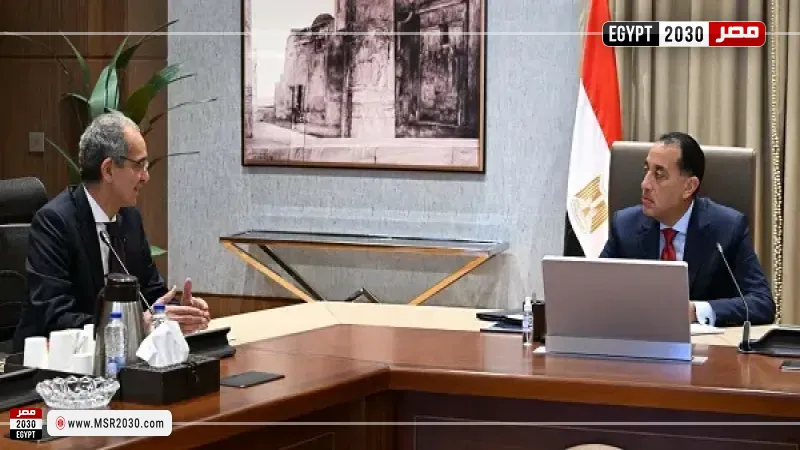 مدبولي يتابع مع وزير الاتصالات مستجدات العمل في عدد من ملفات الوزارة