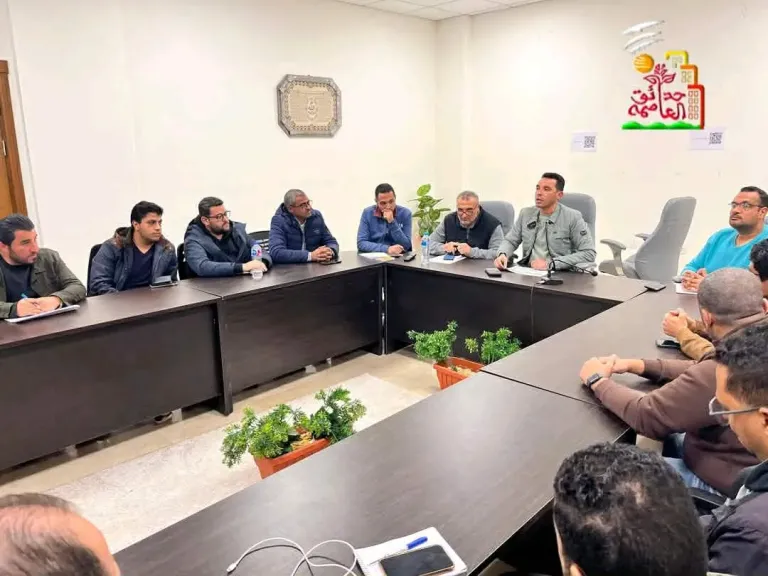 جانب من الاجتماع 