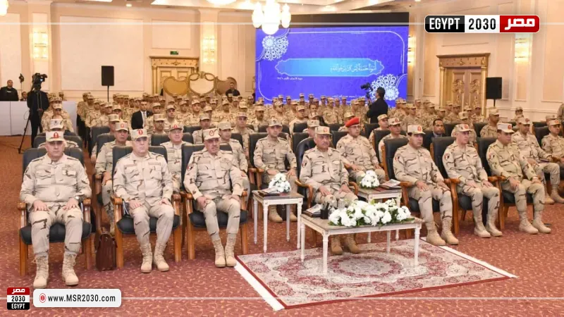 وزير الدفاع يلتقي بمقاتلي قوات حرس الحدود