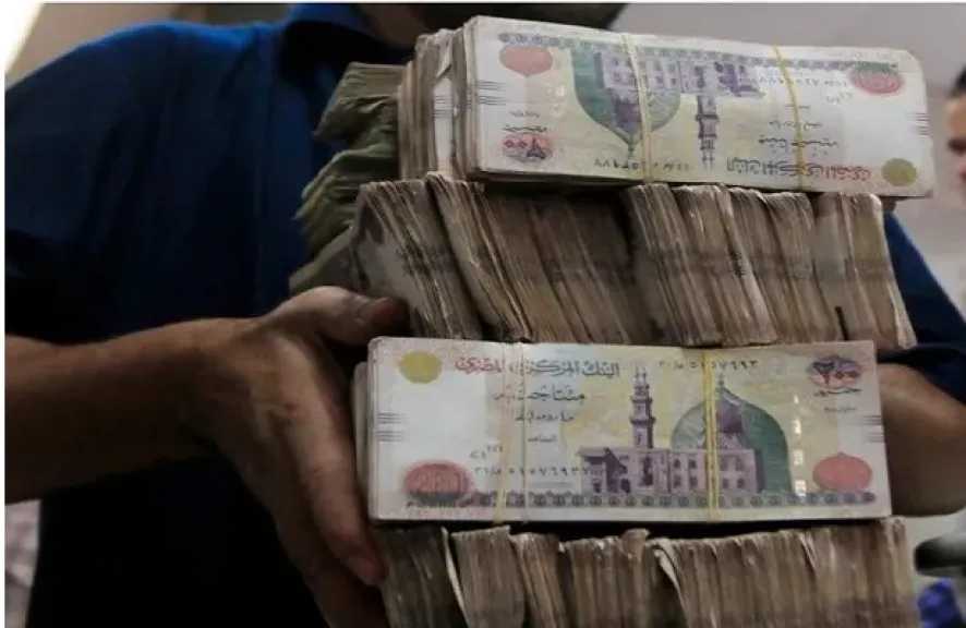 استثمر بذكاء.. كيف تحصل على أرباح 63000 جنيه على كل 200 ألف في أول يوم من شراء شهادة ادخار؟