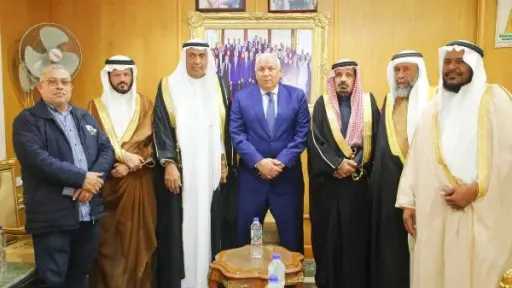 محافظ الوادي الجديد يلتقي وفدا سعوديا من الخبراء... محافظ الوادي الجديد يلتقي وفدا سعوديا من الخبراء الزراعيين