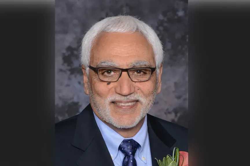 المصري عباس الجمل يفوز بجائزة نوابغ العرب عن فئة الهندسة والتكنولوجيا لعام 2025