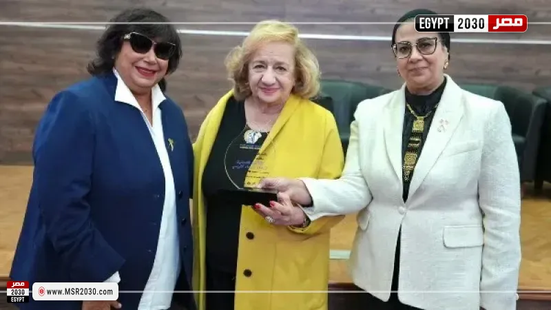 القومي للمرأة يكرم الكاتبة الكبيرة سناء البيسي