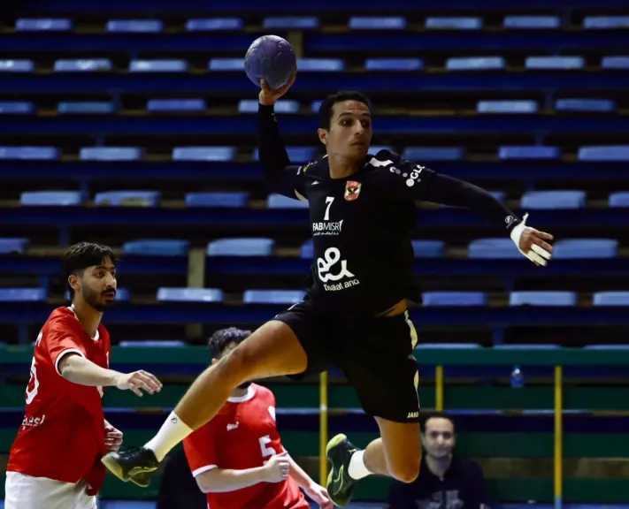«رجال يد الأهلي» يواجه سبورتنج في الدوري