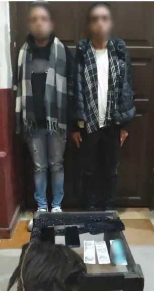 ضبط شخصين بالإسكندرية لممارستهما أعمال الفجور عبر تطبيقات الهاتف