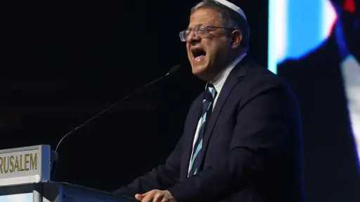 وزير الأمن القومي الإسرائيلي يهدد بهدم قبر الشيخ... وزير الأمن القومي الإسرائيلي يهدد بهدم قبر الشيخ عز الدين القسام قرب حيفا