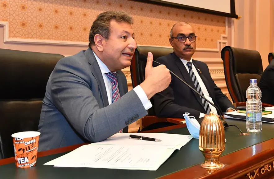 النائب طارق شكري، وكيل لجنة الإسكان بمجلس النواب