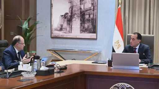 رئيس الوزراء يلتقي رئيس هيئة الدواء لاستعراض مشروع... رئيس الوزراء يلتقي رئيس هيئة الدواء لاستعراض مشروع التتبع الدوائي الوطني