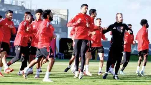 الأهلي يتحرك لحسم صفقات الجبهة اليسرى.. ومفاجآت في... الأهلي يتحرك لحسم صفقات الجبهة اليسرى.. ومفاجآت في قائمة المرشحين