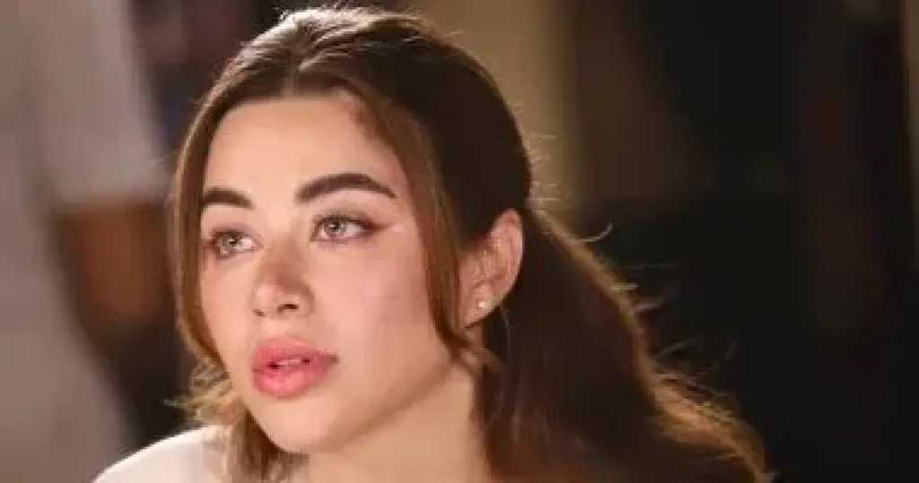 يارا السكري تنشر صورا من كواليس علي كلاي