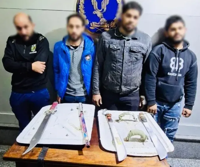 المتهمين 