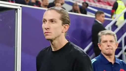 مدرب فلامنجو: دفاع بيراميدز جدار لا يُخترق.. وماييلي... مدرب فلامنجو: دفاع بيراميدز جدار لا يُخترق.. وماييلي الخطر الأكبر قبل قمة التحدي