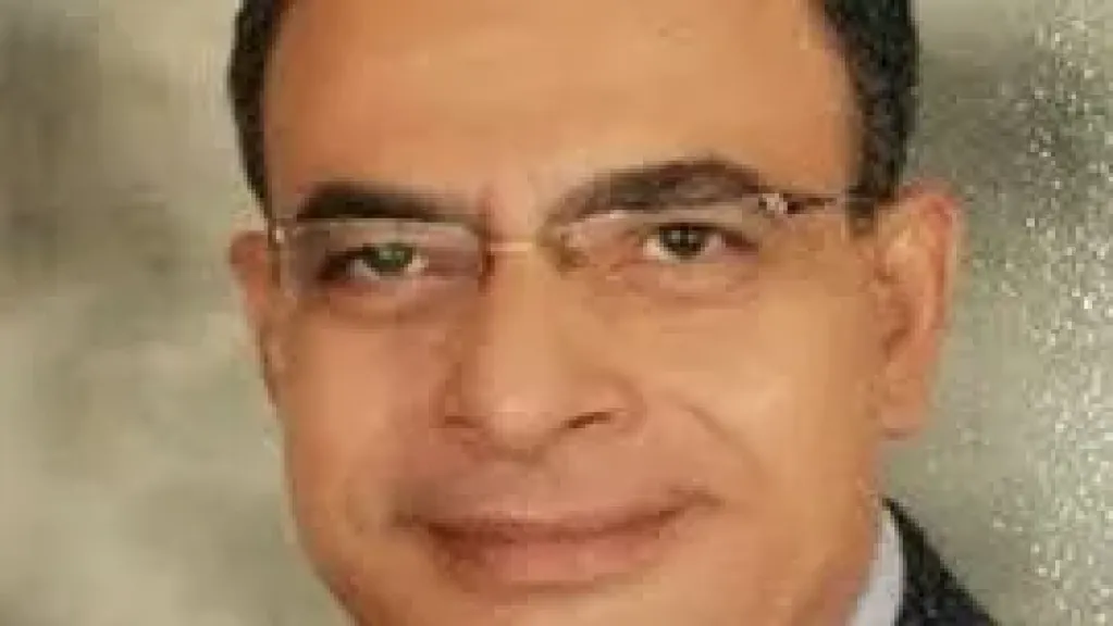 عاطف إمام