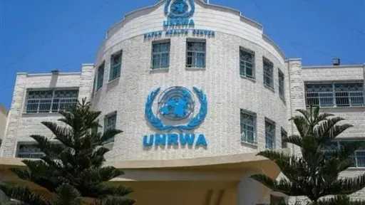 الأونروا: 6 آلاف شاحنة مساعدات عالقة والشتاء القاسي... الأونروا: 6 آلاف شاحنة مساعدات عالقة والشتاء القاسي يفاقم معاناة النازحين في غزة