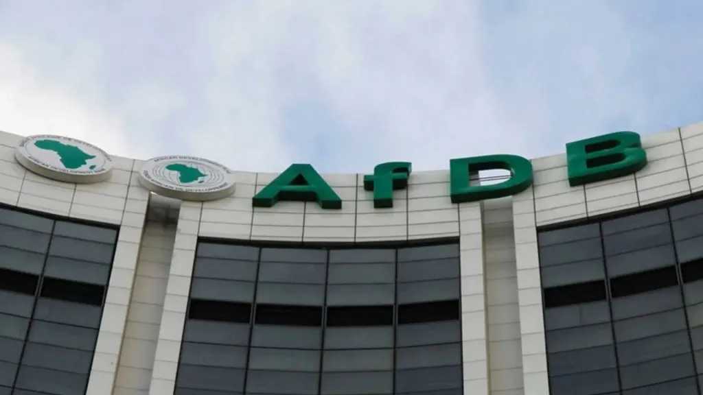 البنك الأفريقي للتنمية يخصص 76.37 مليون دولار لدعم بنية الطرق في الصومال