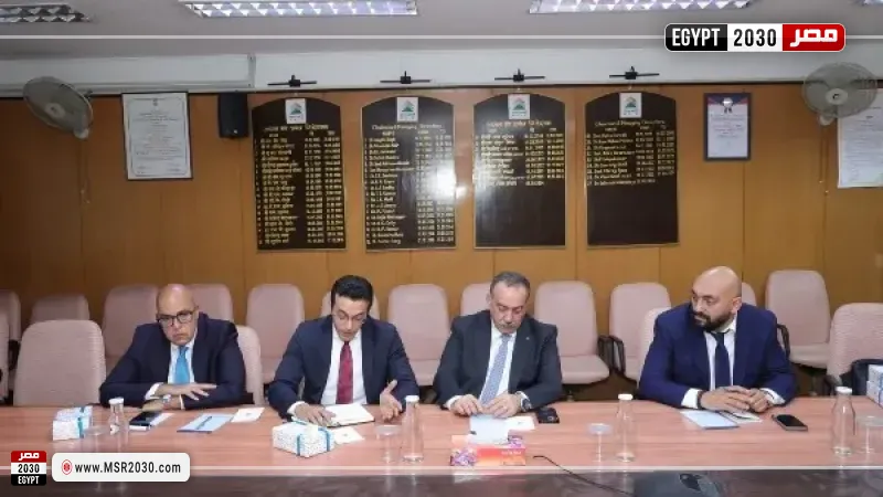 محافظ أسيوط خلال زيارته لجمهورية الهند