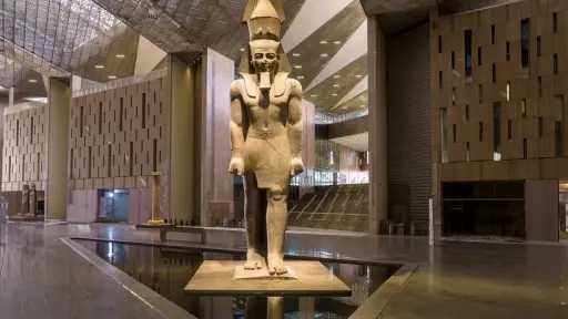 الوزراء يوضح الحقائق بشأن ما أثير مؤخرًا حول... الوزراء يوضح الحقائق بشأن ما أثير مؤخرًا حول المتحف المصري الكبير