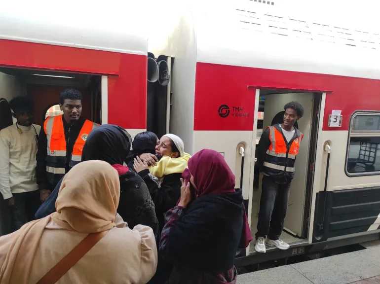 سكك حديد مصر تواصل نقل الأشقاء السودانيين ضمن مشروع العودة الطوعية